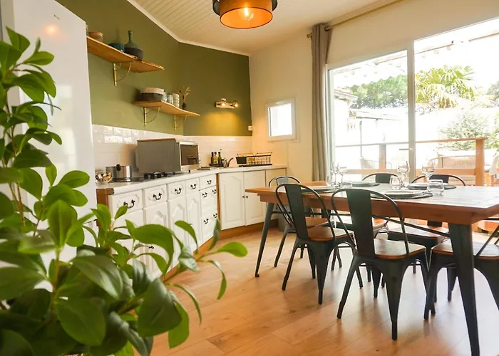 Maison Cosy Au Coeur De La Pinede A 300M De La Mer