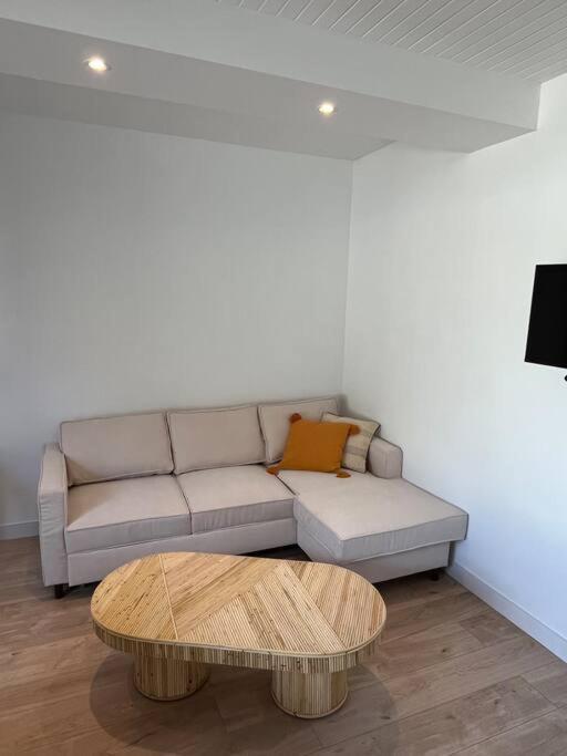 Holiday home Maison Cosy Au Coeur De La Pinede A 300M De La Mer