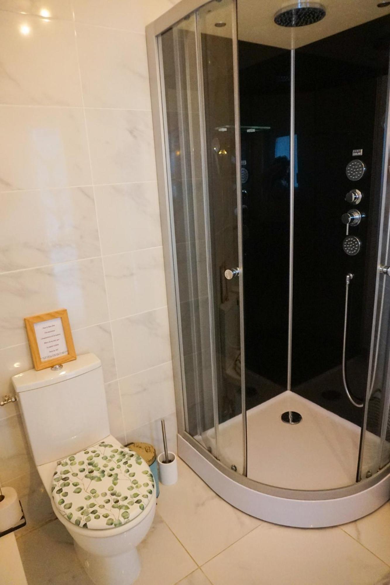 Maison Des Pins - D'olonne Holiday home *